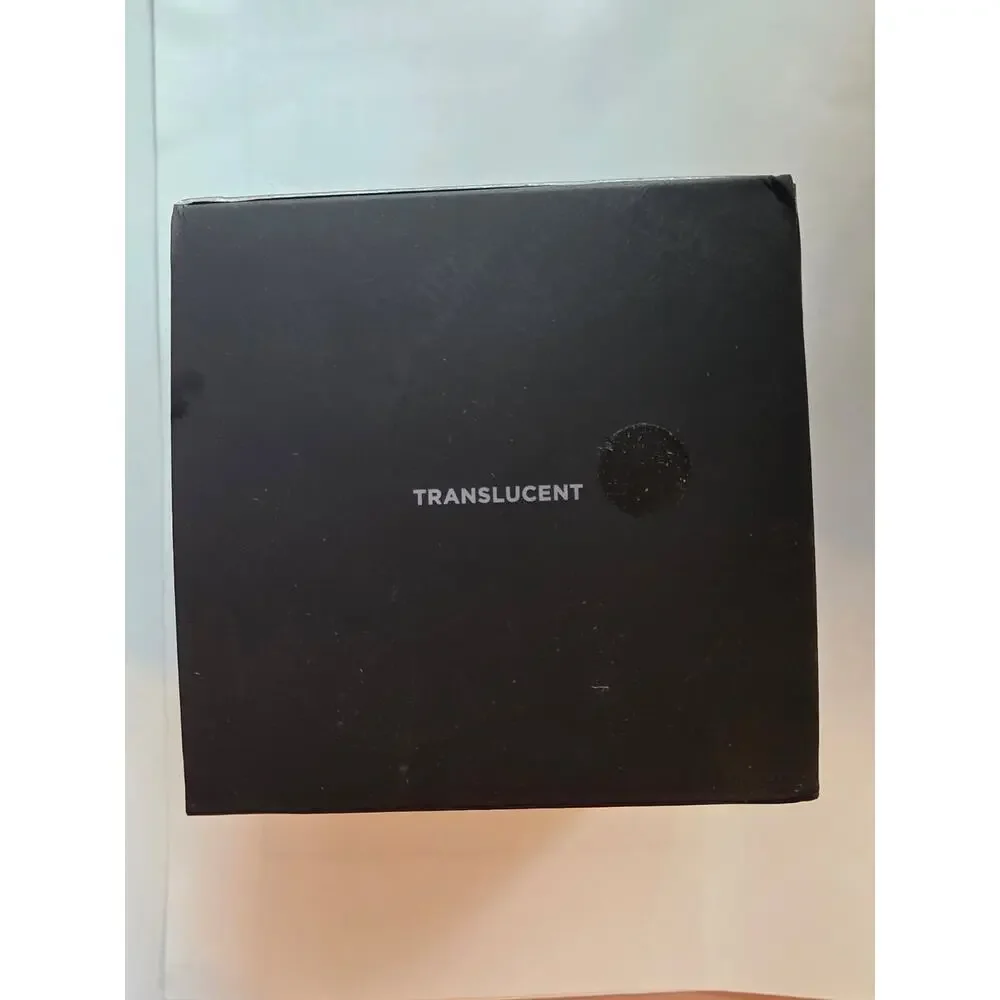 Laura Mercier Translucent Loose Setting Powder 1 OZ/ New in Box